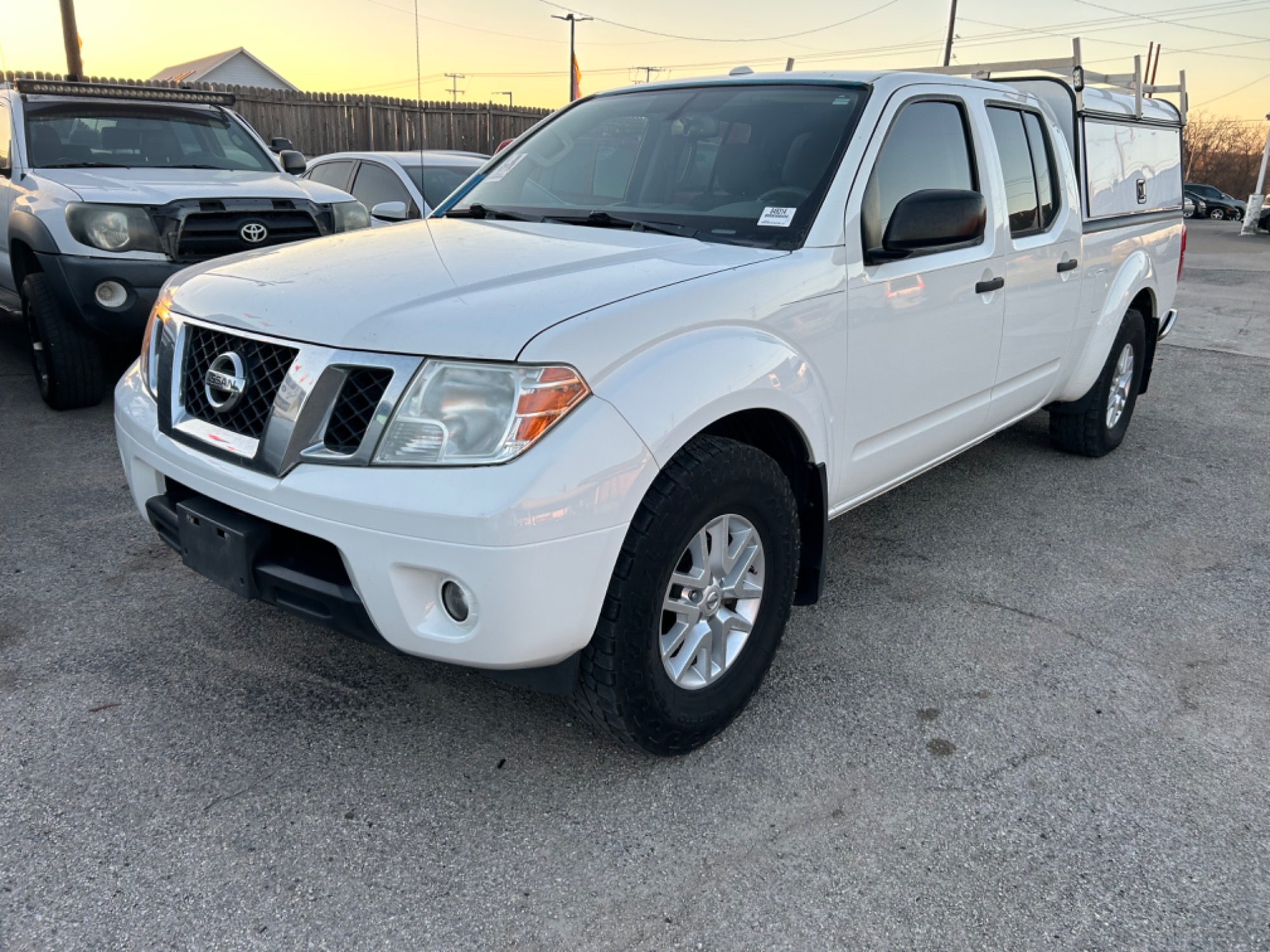 photo of 2018 Nissan Frontier SV Crew Cab LWB 5AT 2WD